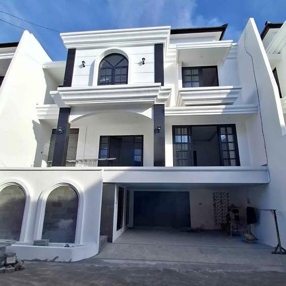 4-bedroom house in Denpasar — photo 1