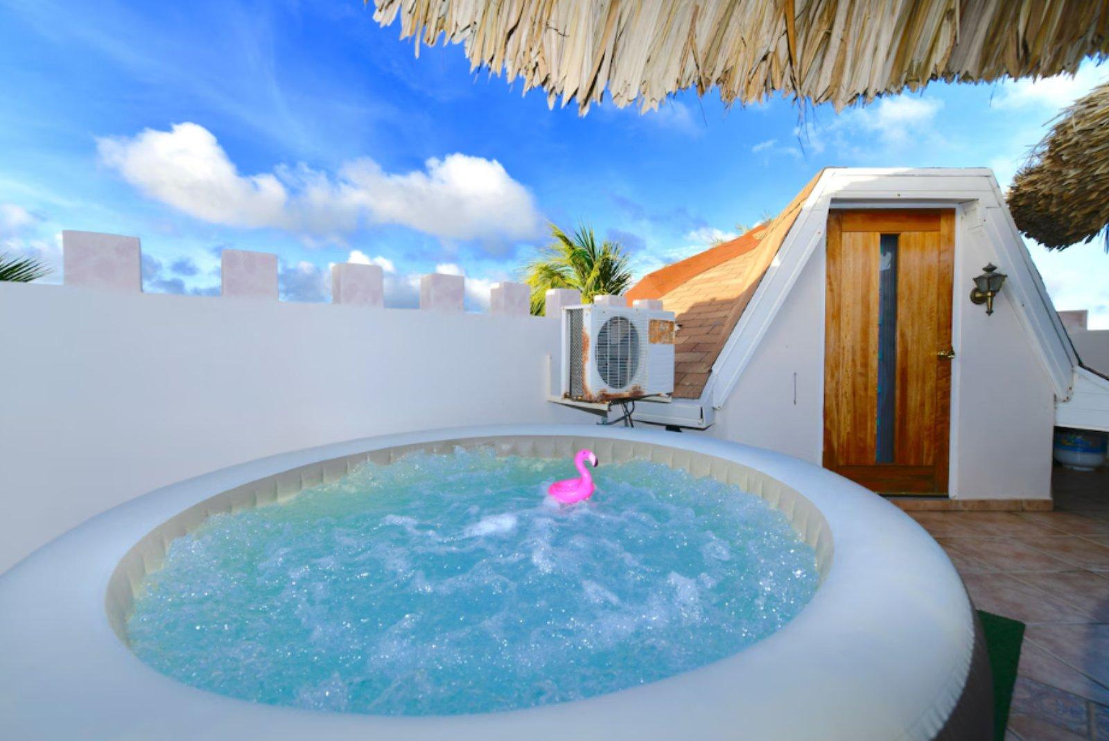 4-bedroom townhome in Bubali, Noord, Aruba — photo 1