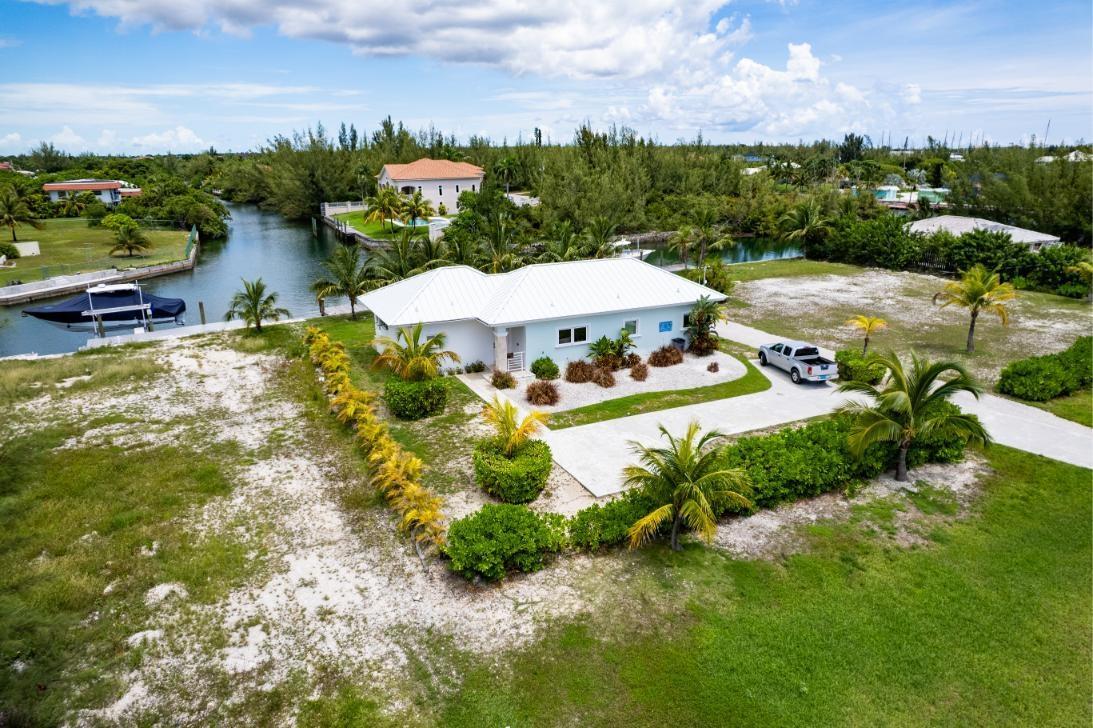 8 Bedroom Residence for sale in GOLDENEYE – PORT OF CALL, Grand Bahama — photo 2