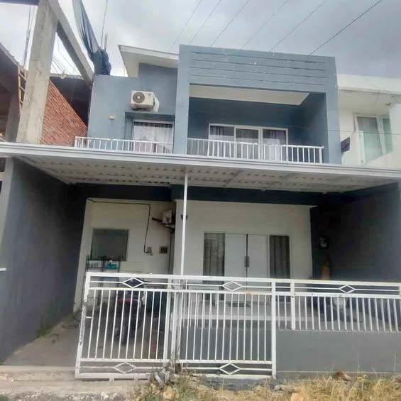 4 bedroom house in Denpasar — photo 1