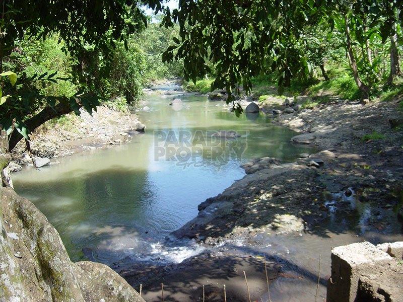 Development Opportunity - 10,000m2 Pristine Riverside Freehold Land in Nyanyi — photo 3