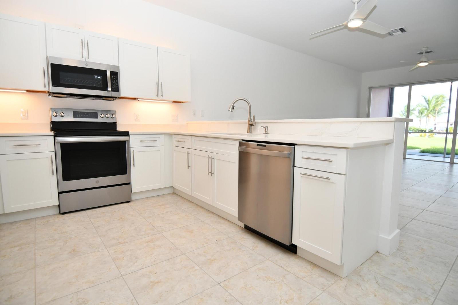 4 bedroom Apartment for sale in Abaco Islands, The Bahamas — photo 4