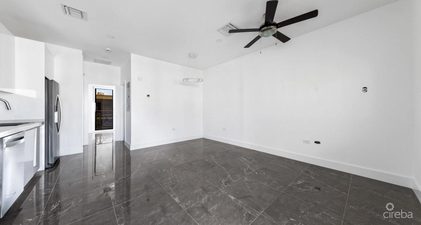1 Bedroom Apartment in George Town, Grand Cayman — photo 5