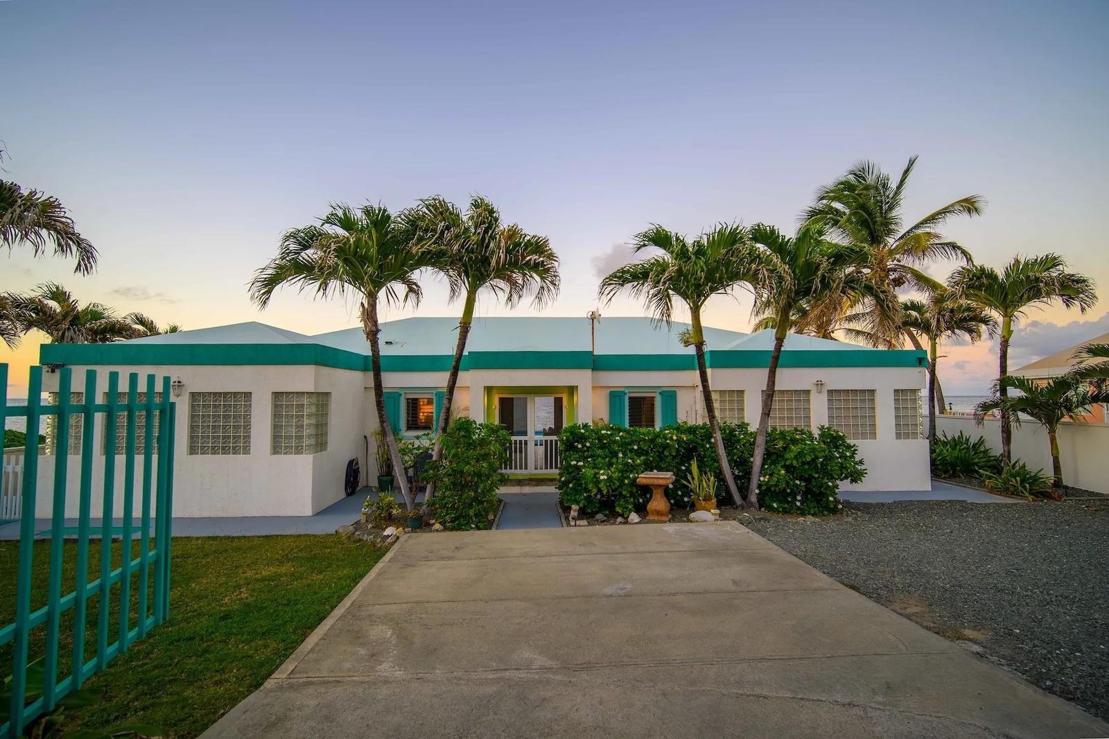 Beachside Caribbean Beauty 121-I LaVallee St Croix Virgin Islands — photo 1