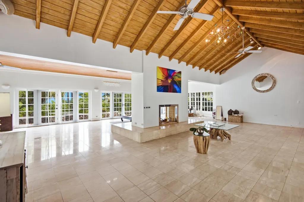 4-bedroom house in Paradise Island with water views — photo 5
