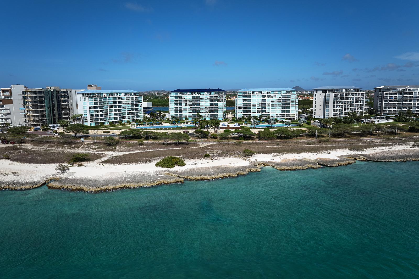 Gorgeous Townhouse for sale in Eagle Beach Aruba — photo 4