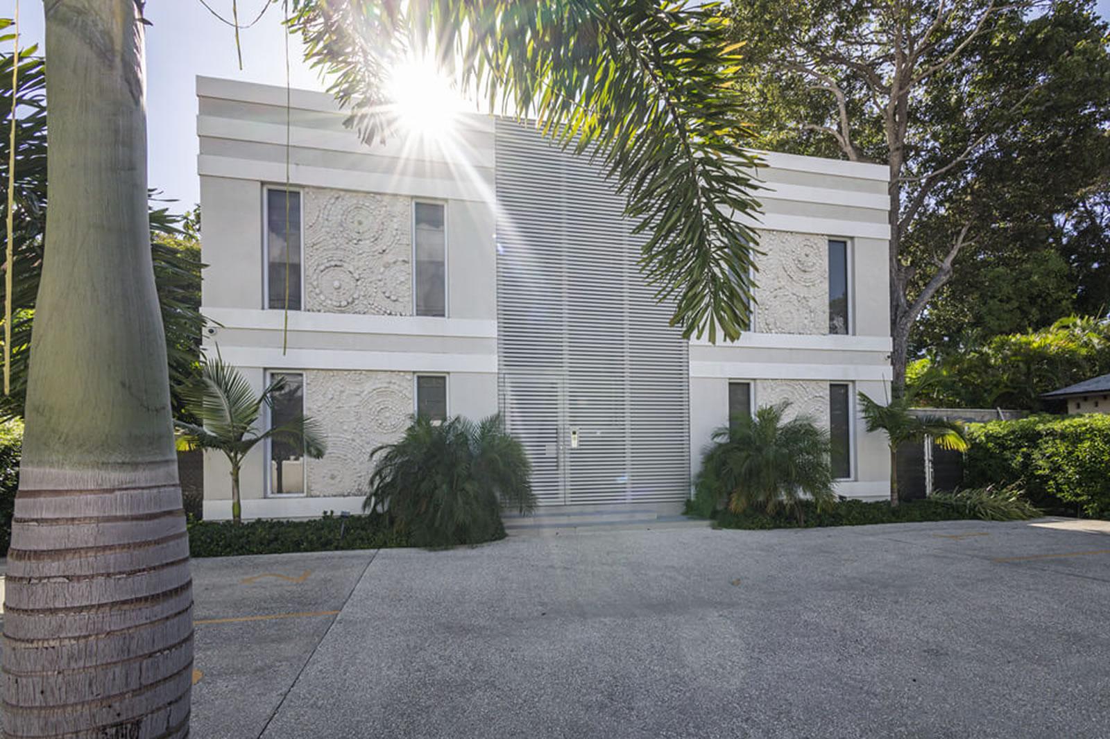 2 Bedroom Apartment 4 for Sale, One Queen Street, Speightstown, St Peter, Barbados — photo 3