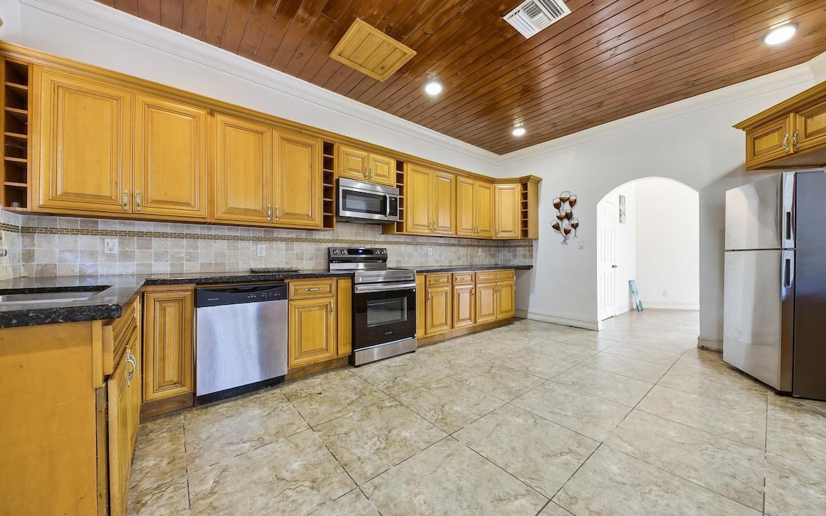 2 bedroom Apartment for sale — SOUTH SEAS in Nassau / New Providence, The Bahamas — photo 3