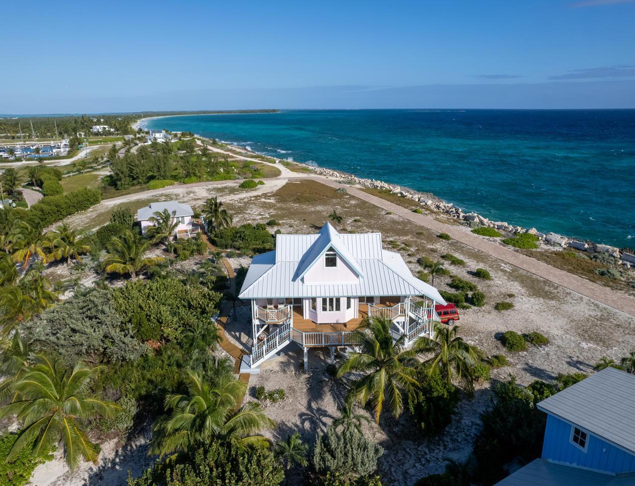 5 Bedroom Beachfront Residence for Sale in Chub Cay, Berry Islands, The Bahamas — photo 3