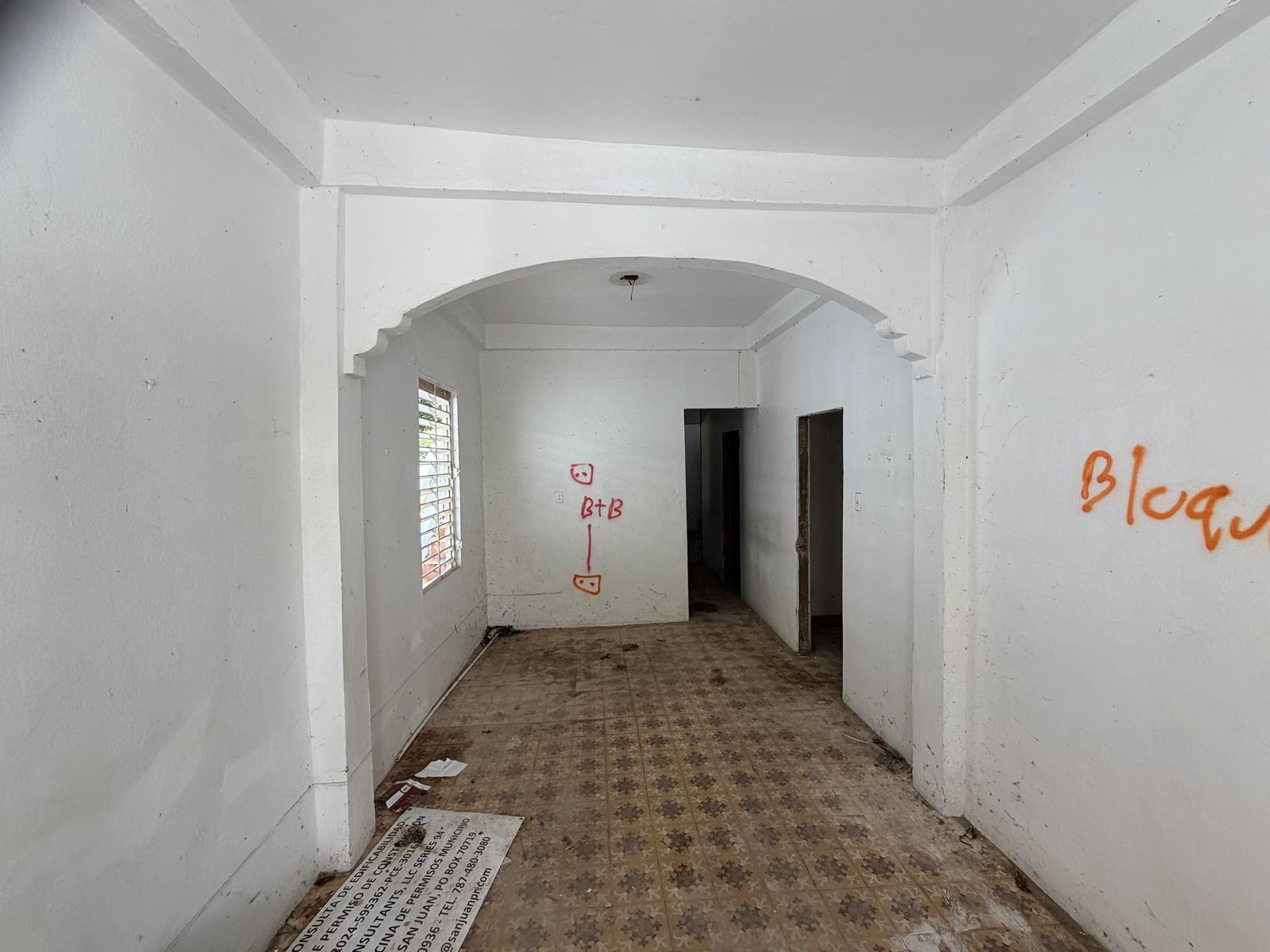 VALUE ADD (5) APARTMENT MULTIFAMILY in one of San Juan's most sought after sub markets! — photo 2