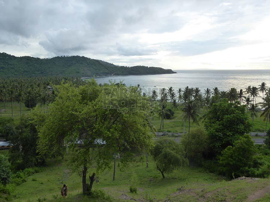 Development Opportunity 100m from the Beach – Panoramic Sea Views! — photo 1