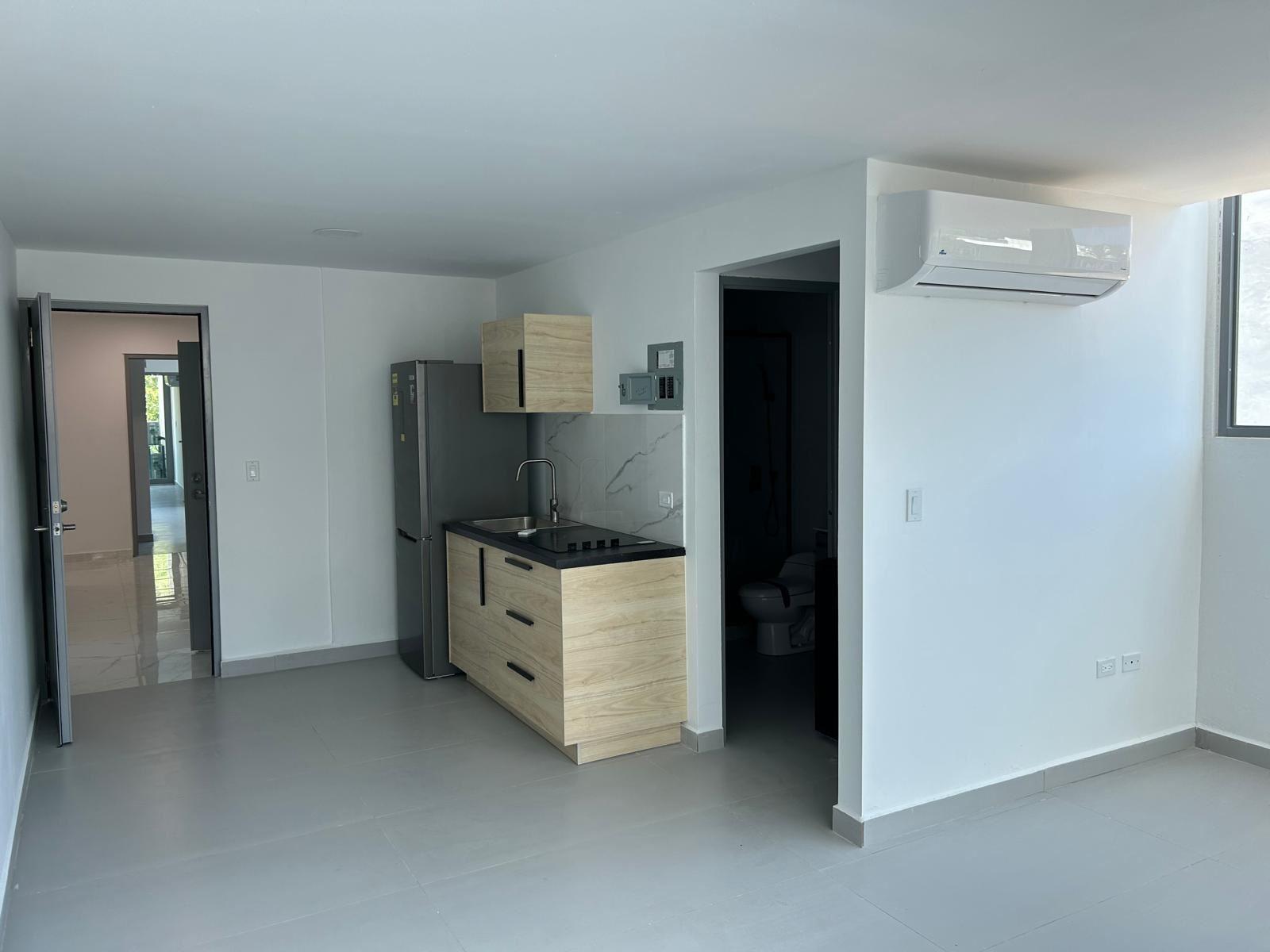 Prime Investment Opportunity in the Heart of La Placita, Santurce! — photo 2