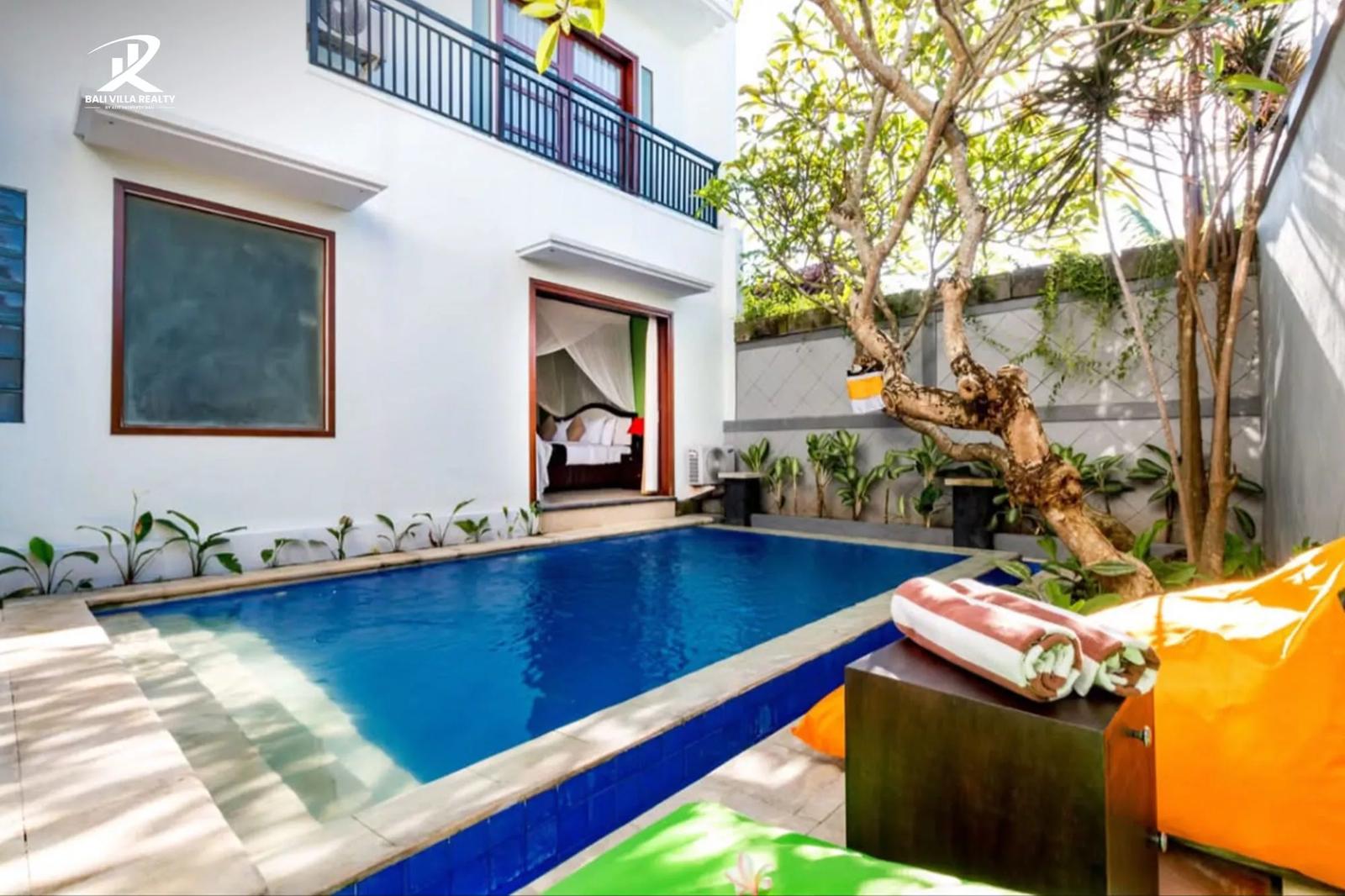 Cozy 3BR Family Villa in Kerobokan for Yearly Rental — photo 1
