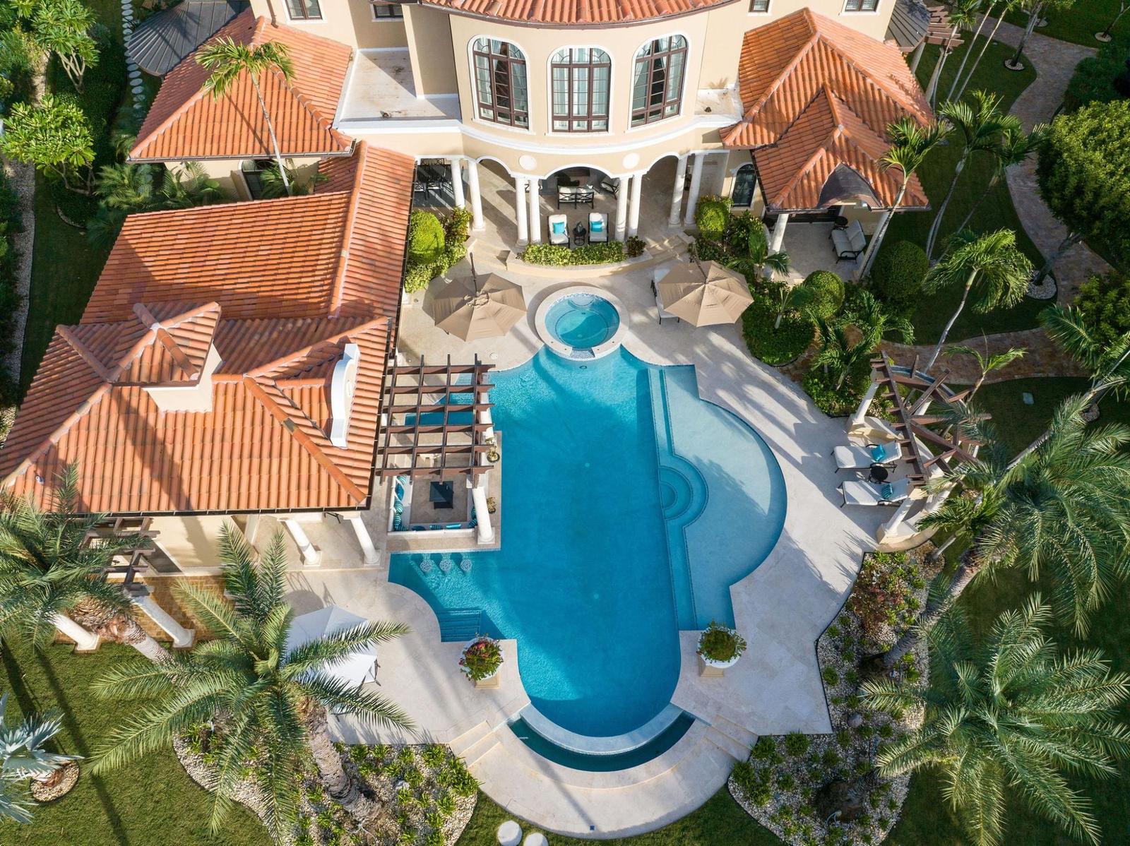 13 bedroom Residence for sale — photo 4