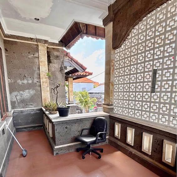 5-bedroom house in Denpasar — photo 1
