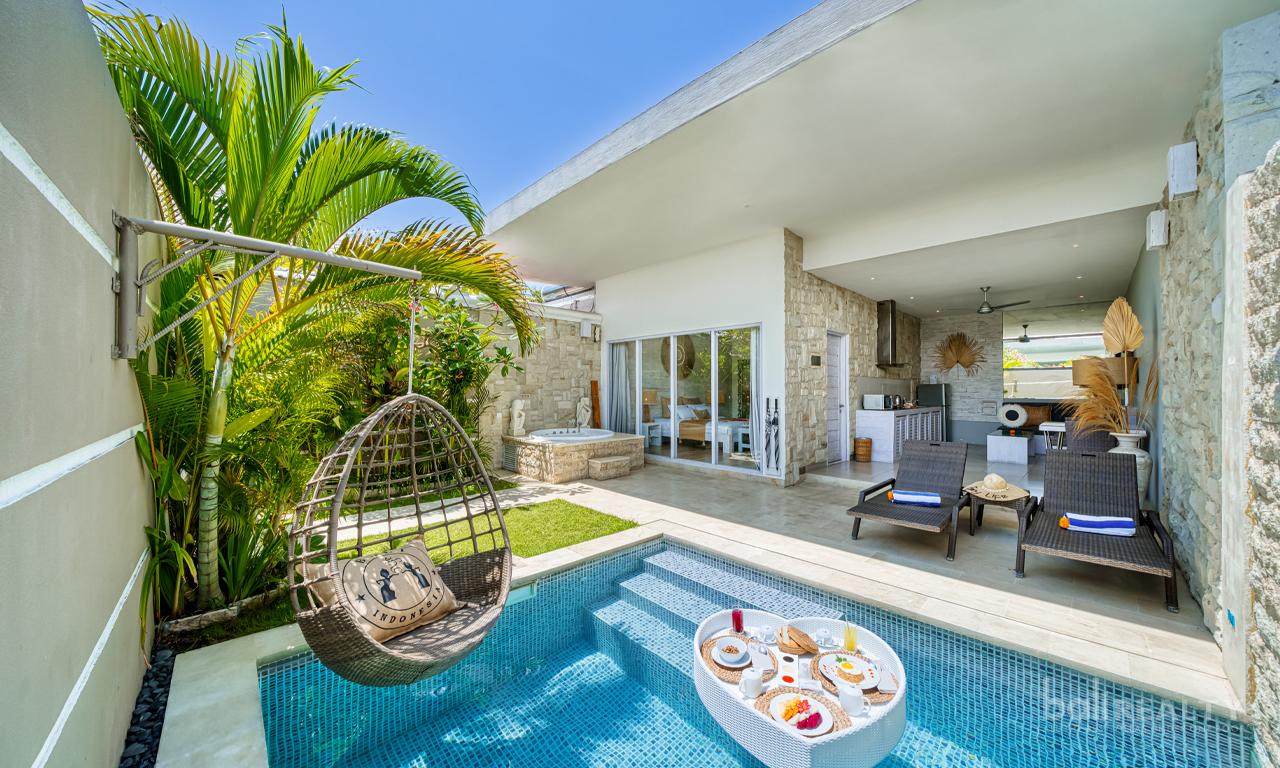Fully Licensed Villa Complex for Sale in Seminyak – 8 Private Pool Villas + 4-Bedroom Residence - 2961 — photo 4