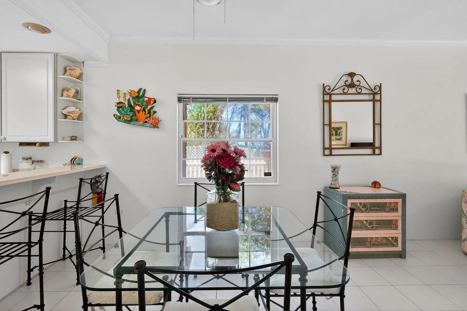 2 Townhouses for Sale with 4 Bedrooms, Northern Lights, North Side, Grand Cayman — photo 4