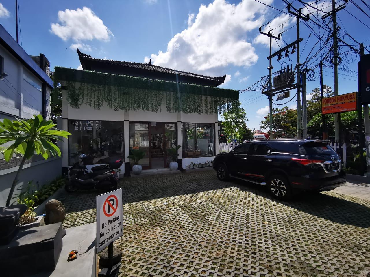 Prime Retail Space in Jl Kerobokan, on 650 sqm Land for 17 Years Lease — photo 1