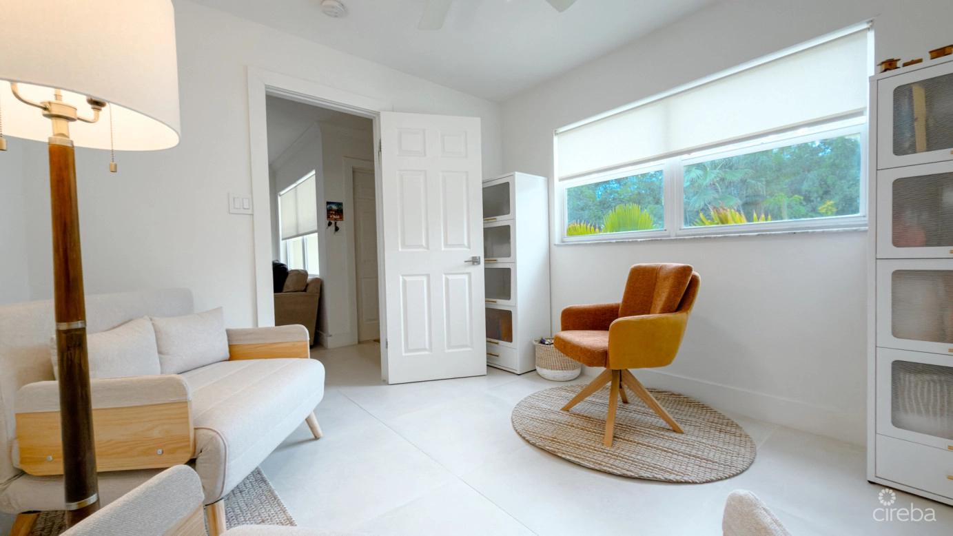 Bel Air Manor 3 Bedroom Townhouse in the Cayman Islands — photo 4