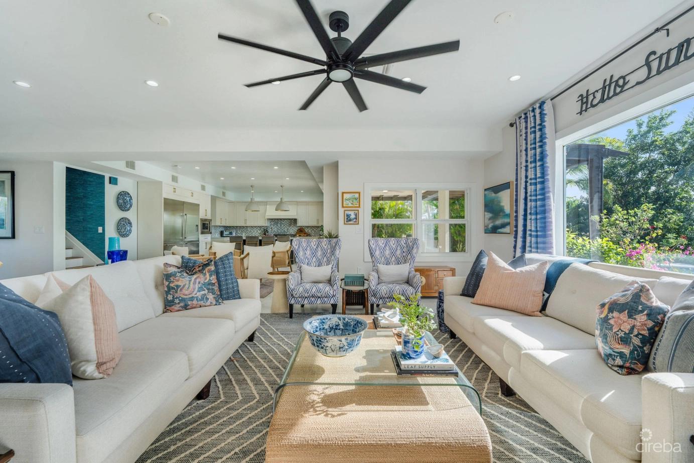 4 bedroom villa for sale in The Shores, Cayman Islands — photo 5