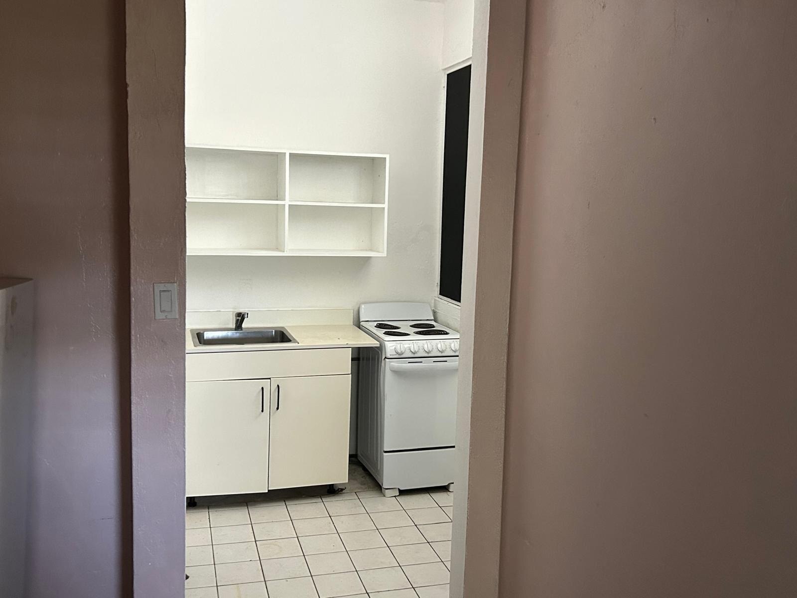 Prime Income-Generating Property Near UPR — photo 4
