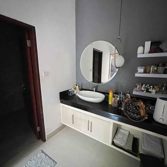 5-bedroom house in Denpasar — photo 1