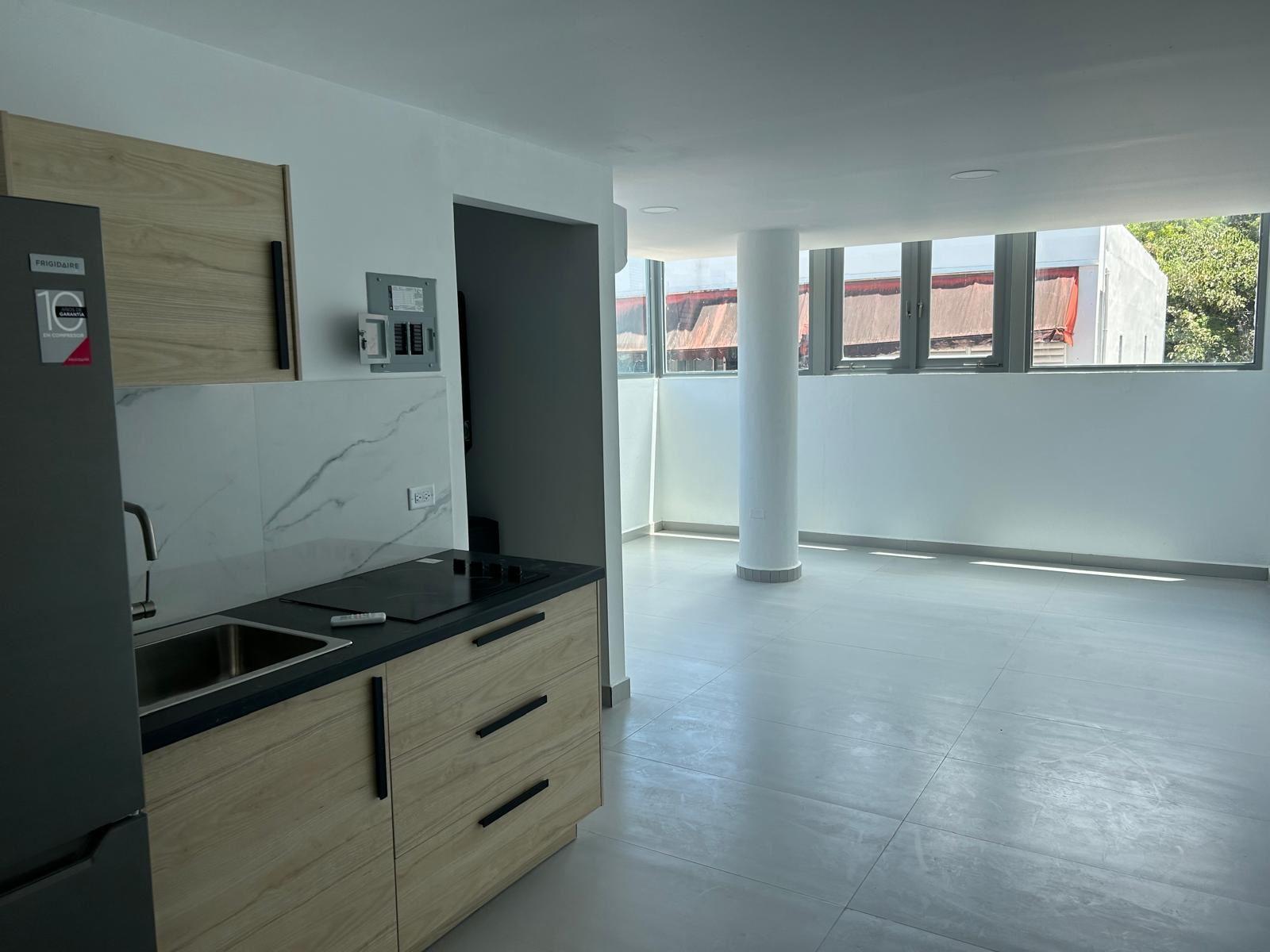 Prime Investment Opportunity in the Heart of La Placita, Santurce! — photo 3