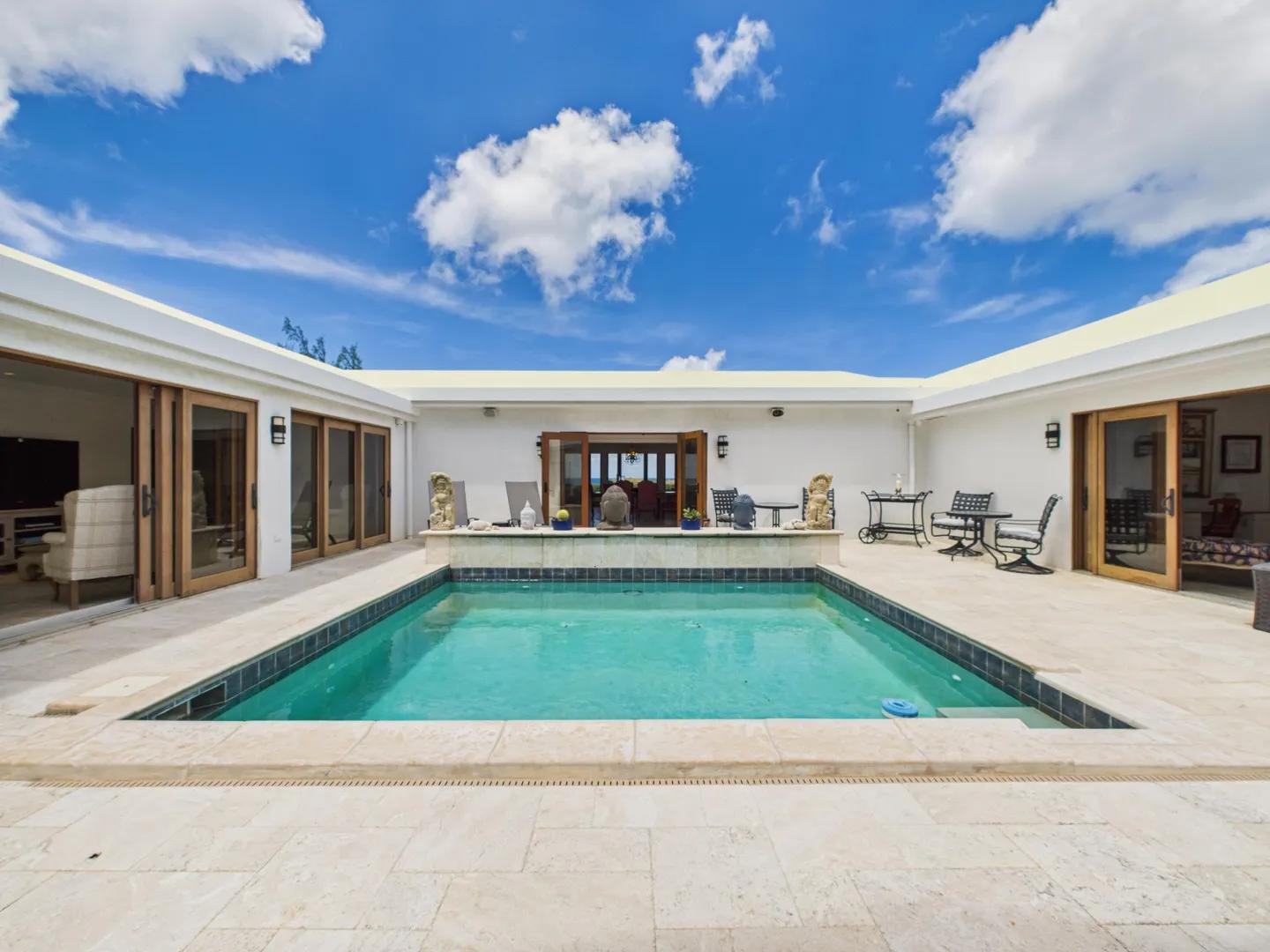 6 Bed 5.5 Bath Villa in US Virgin Islands — photo 4