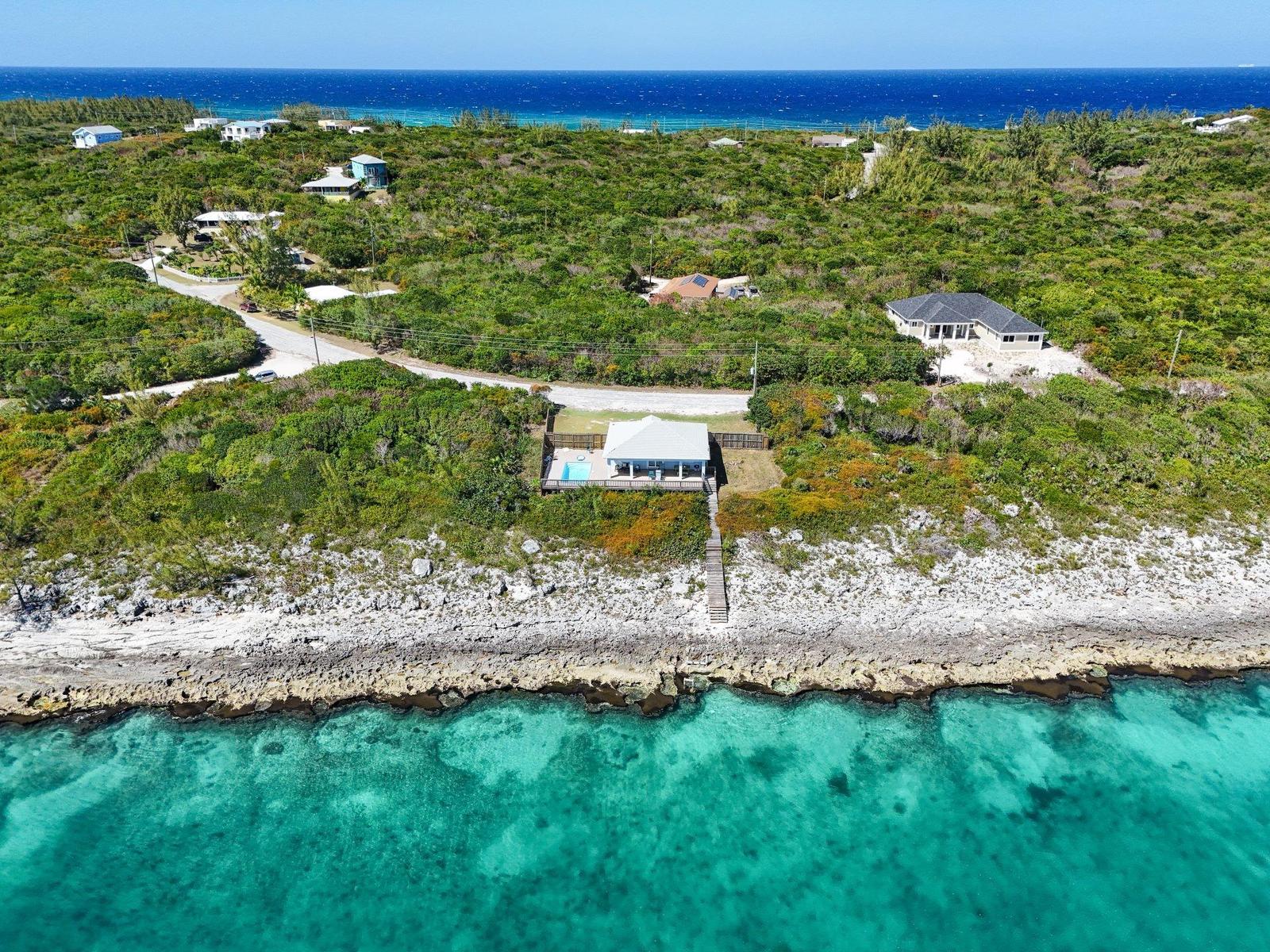 2 Bedroom Oceanfront Cottage for Sale, Wandering Shore Drive, Rainbow Bay, Eleuthera, Bahamas — photo 3