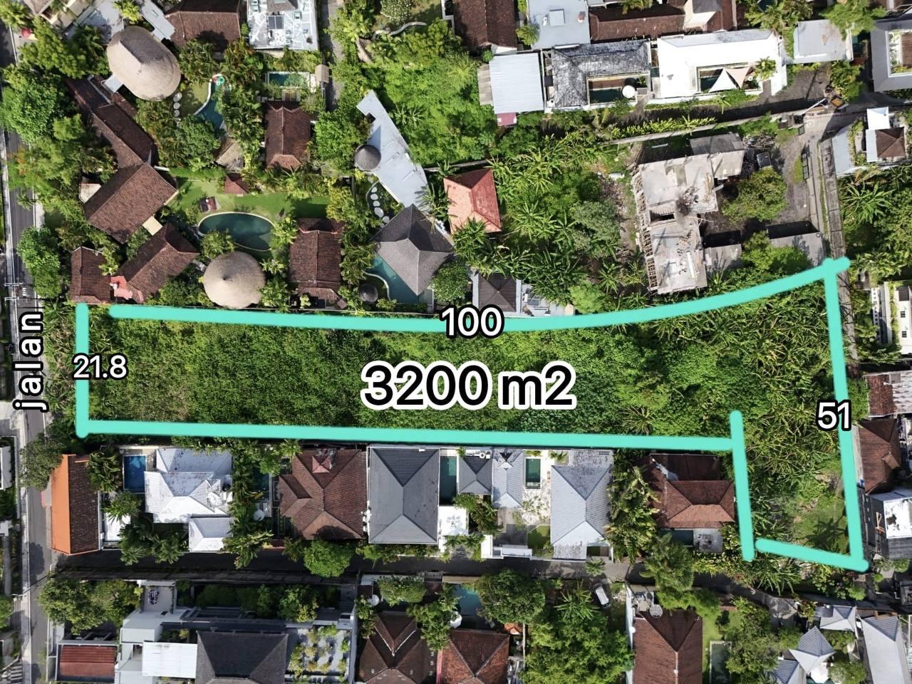 Land for sale in Seminyak, Bali, Indonesia — photo 1