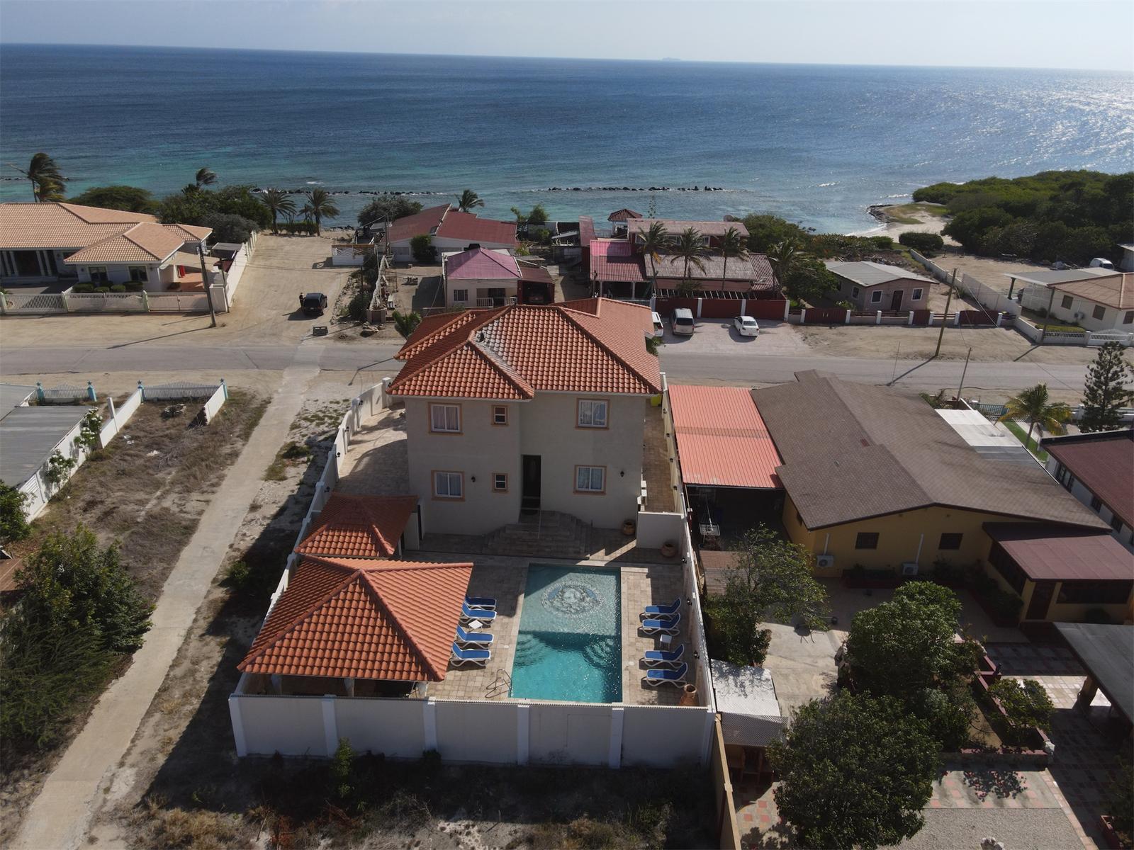 7 bedroom villa in Savaneta — photo 2