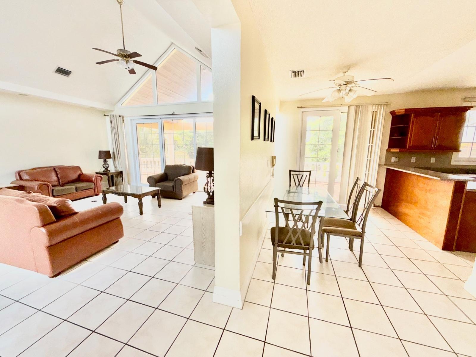 4 Bedroom Residence for sale at WATERS EDGE, Grand Bahama — photo 5