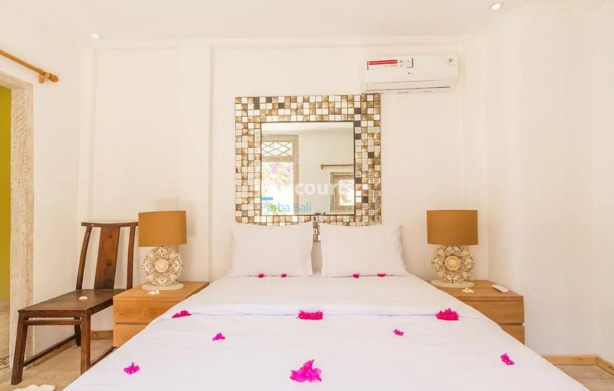 Absolute Beachfront Villa on Gili Meno — photo 5