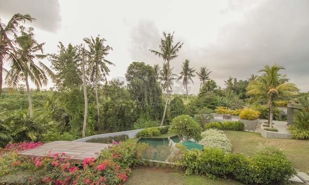 Unique Luxury 5 Bedroom Villa in Canggu Pererenan with Greenbelt Views – Freehold — photo 4