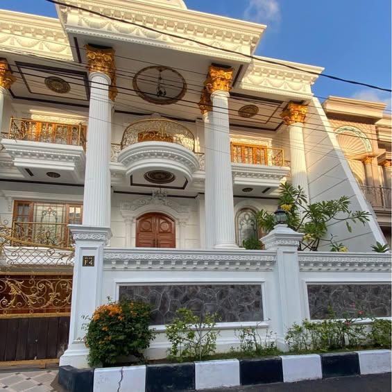 5-bedroom house in Badung, Bali — photo 1