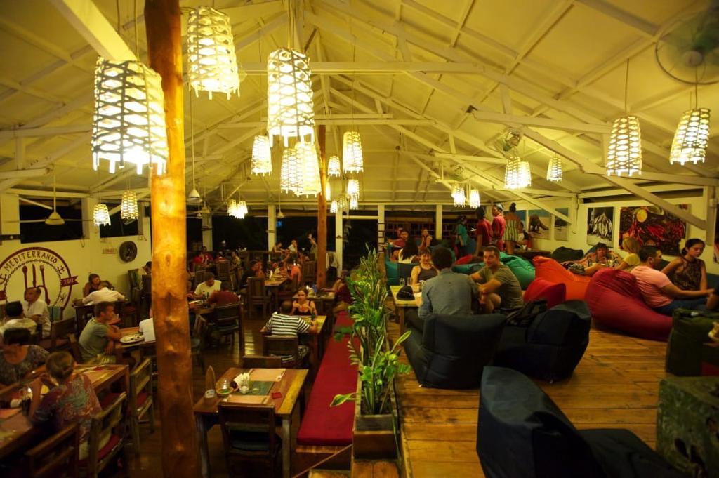 Mediterranean Restaurant With Ocean View Near Labuan Bajo Harbor For Lease — photo 4