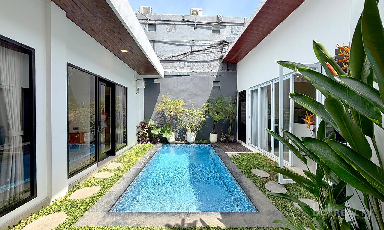 Cozy Two-Bedroom Villa for Yearly Rental in Prime Berawa Location — photo 3
