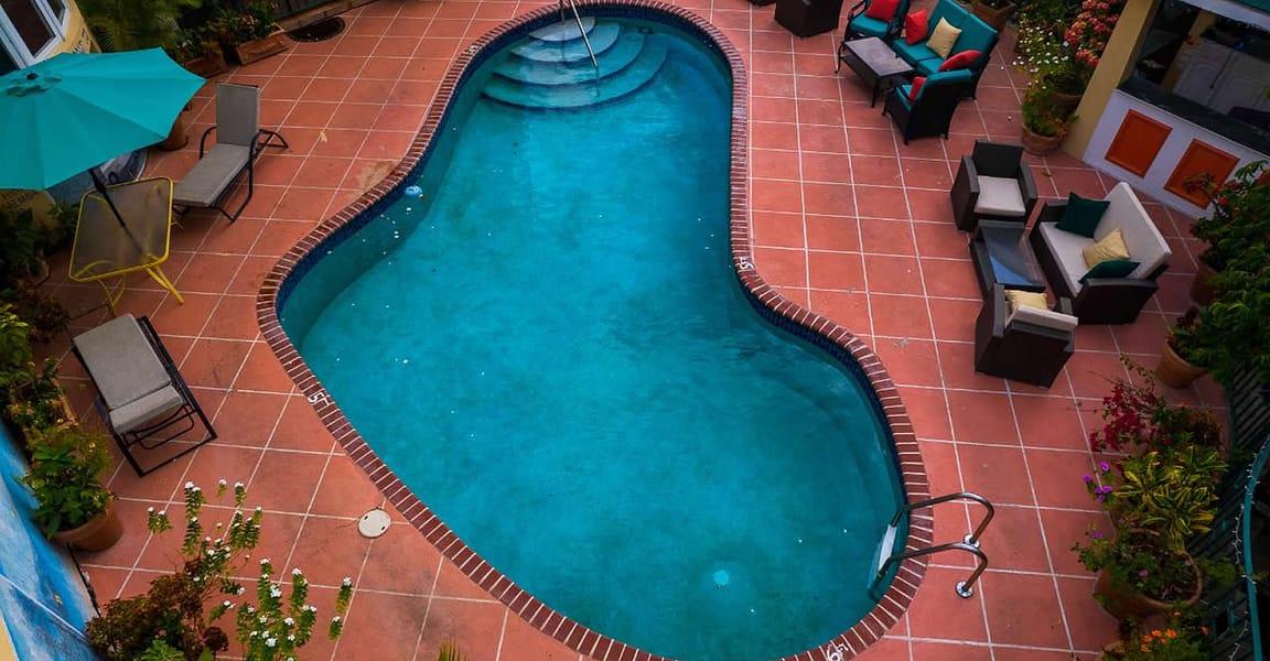 7 Bedroom House for Sale, Farringdon Heights, Kingston, Jamaica — photo 5