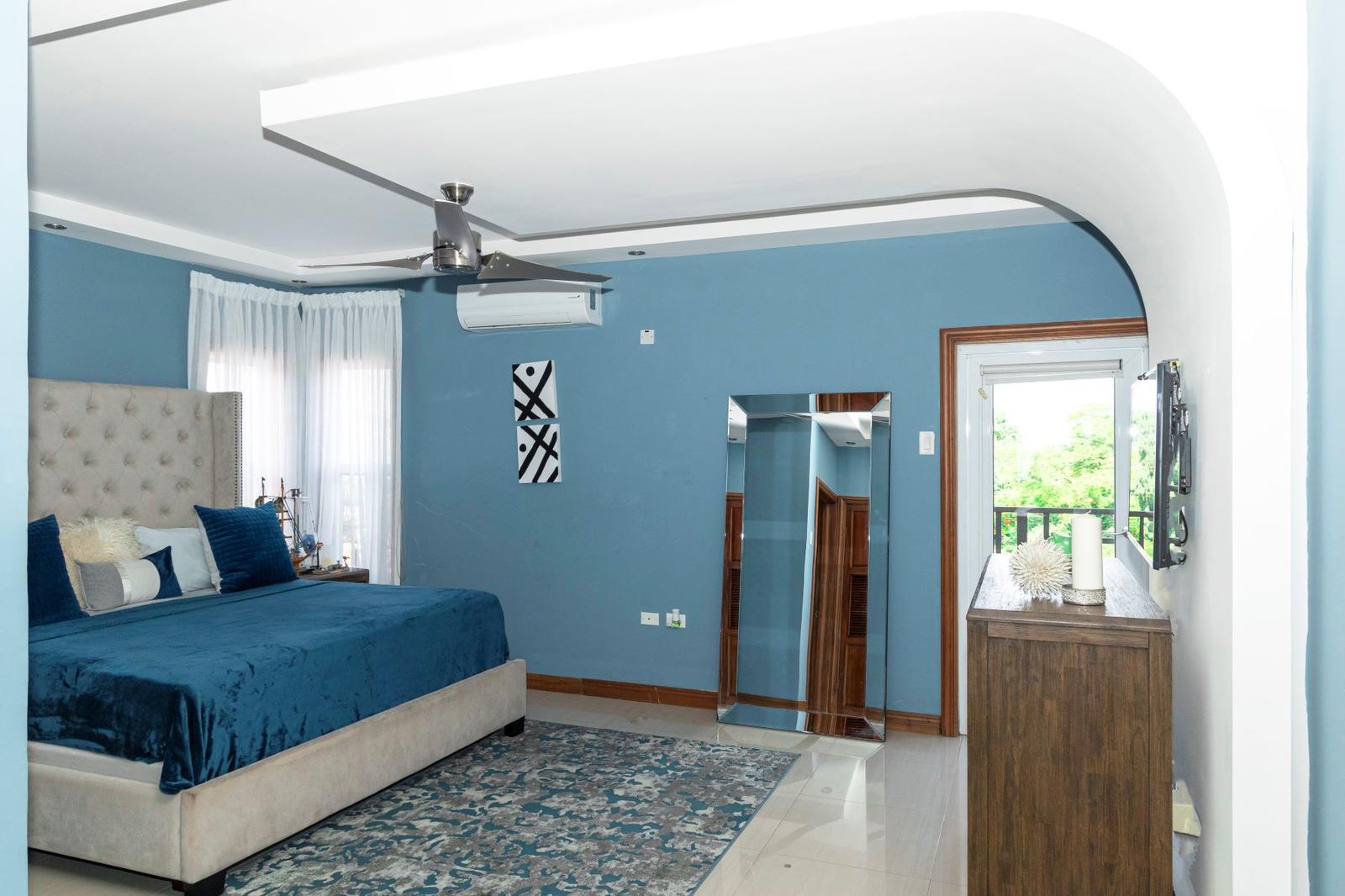 3 Bedroom Apartment for Sale, Dillsbury Avenue, Kingston 6, Jamaica — photo 4