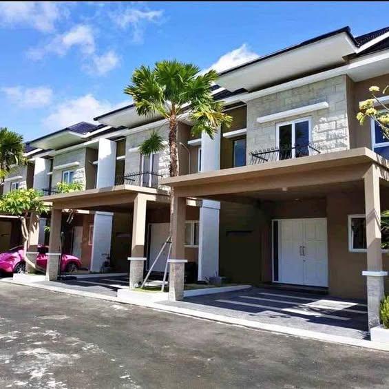 4-bedroom house in Badung, Bali — photo 1