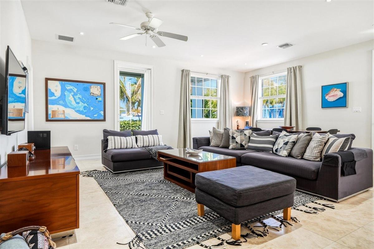3 bedroom Apartment for sale — Anchorage PALM CAY — photo 3