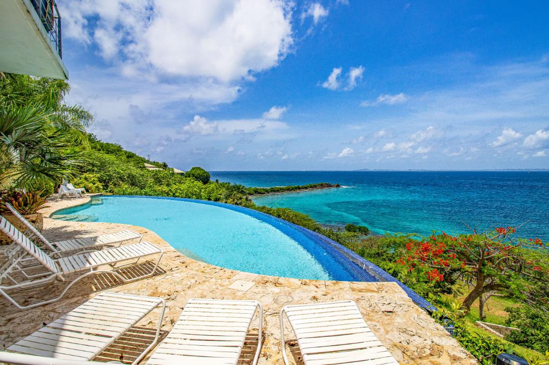 5 Bedroom Luxury Home for Sale, Culebra, Puerto Rico — photo 1