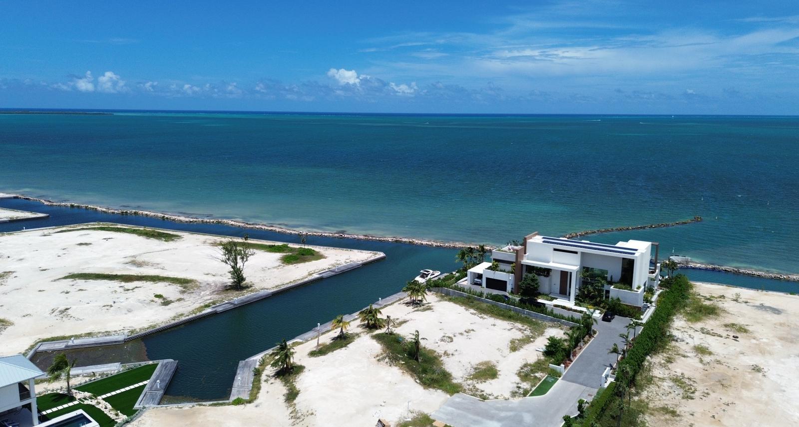 Diamond's Edge Lot 14 - Spectacular Sea Views — photo 5