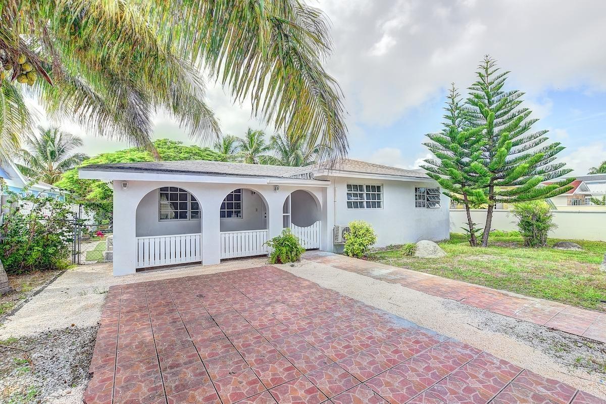 3 bedroom Residence for sale — photo 1