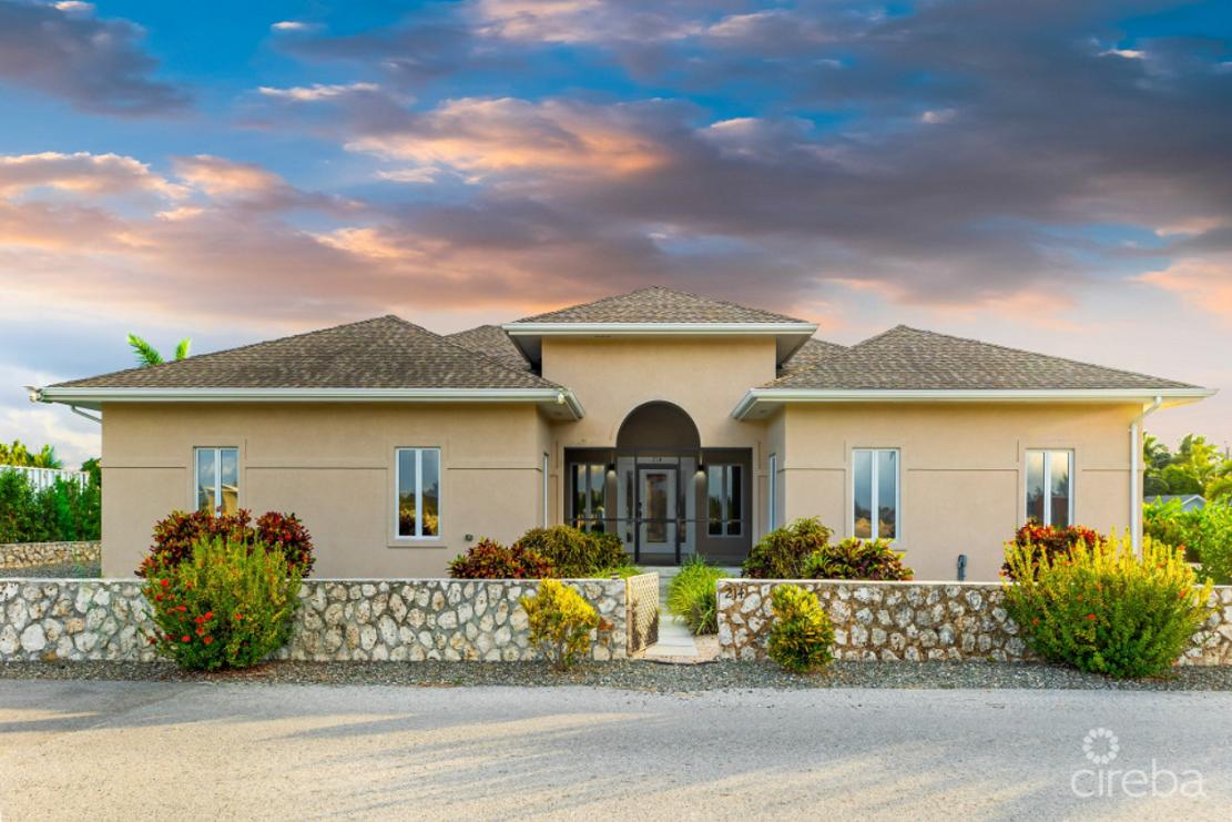 North Sound Estates 3BR Canal Front Home — photo 1