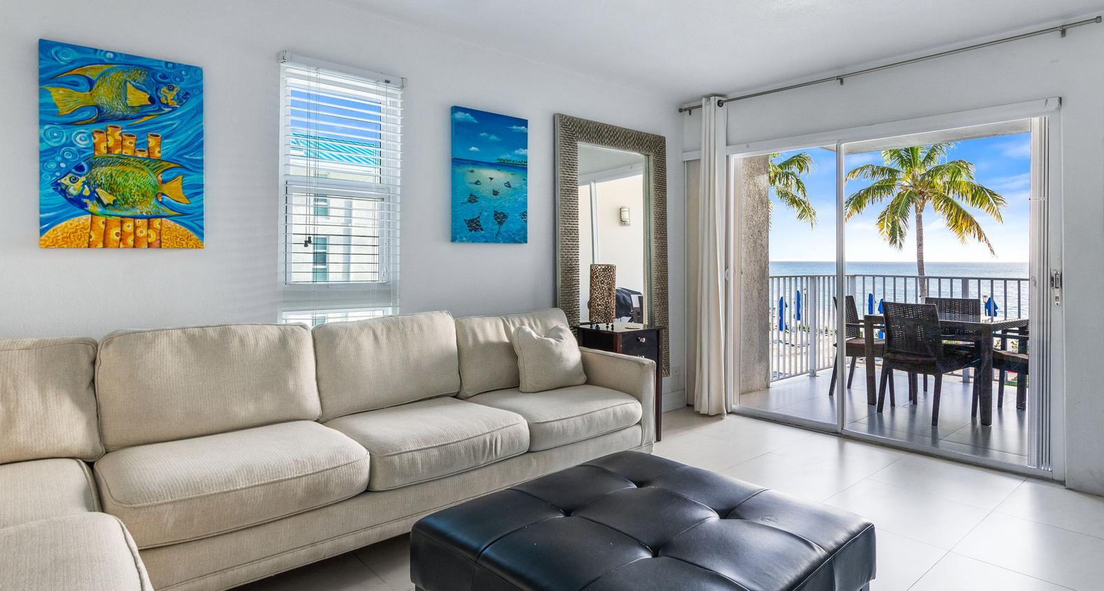 3-bedroom apartment in W Bay Bch South, Seven Mile — photo 4