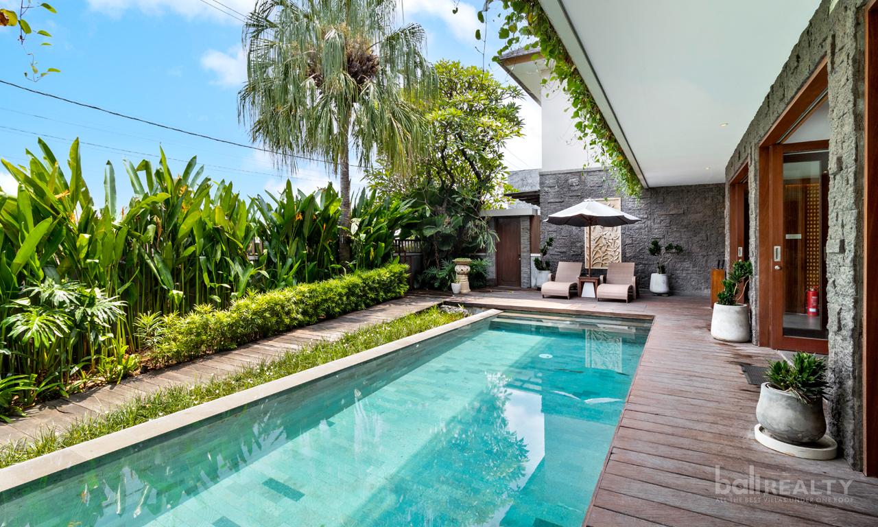 Freehold 5 Bedroom Villa With Two Adjoining Units in Prime Batu Bolong - Canggu! — photo 4