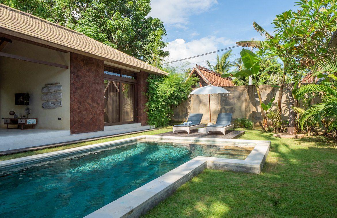Coastal Two-Villa Investment with 80 year lease in North Bali — photo 2