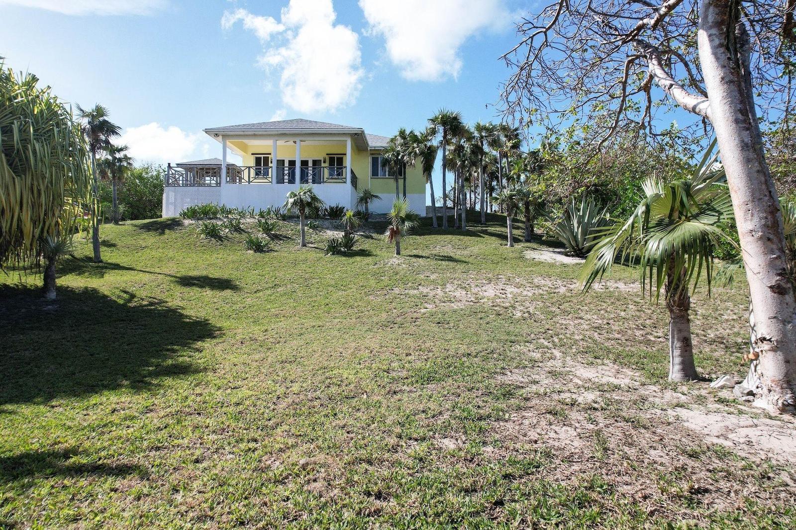 Beachfront Home & Lot in Eleuthera, The Bahamas — photo 3