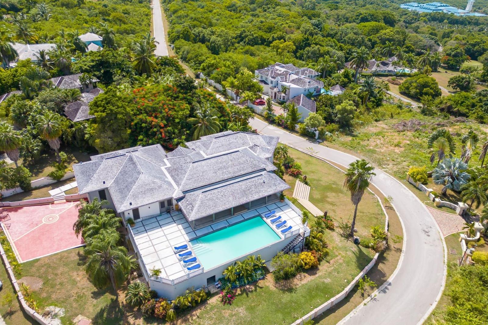 9 Bedroom Luxury House for Sale, 34 The Greens, Rose Hall, Montego Bay, Saint James, Jamaica — photo 1